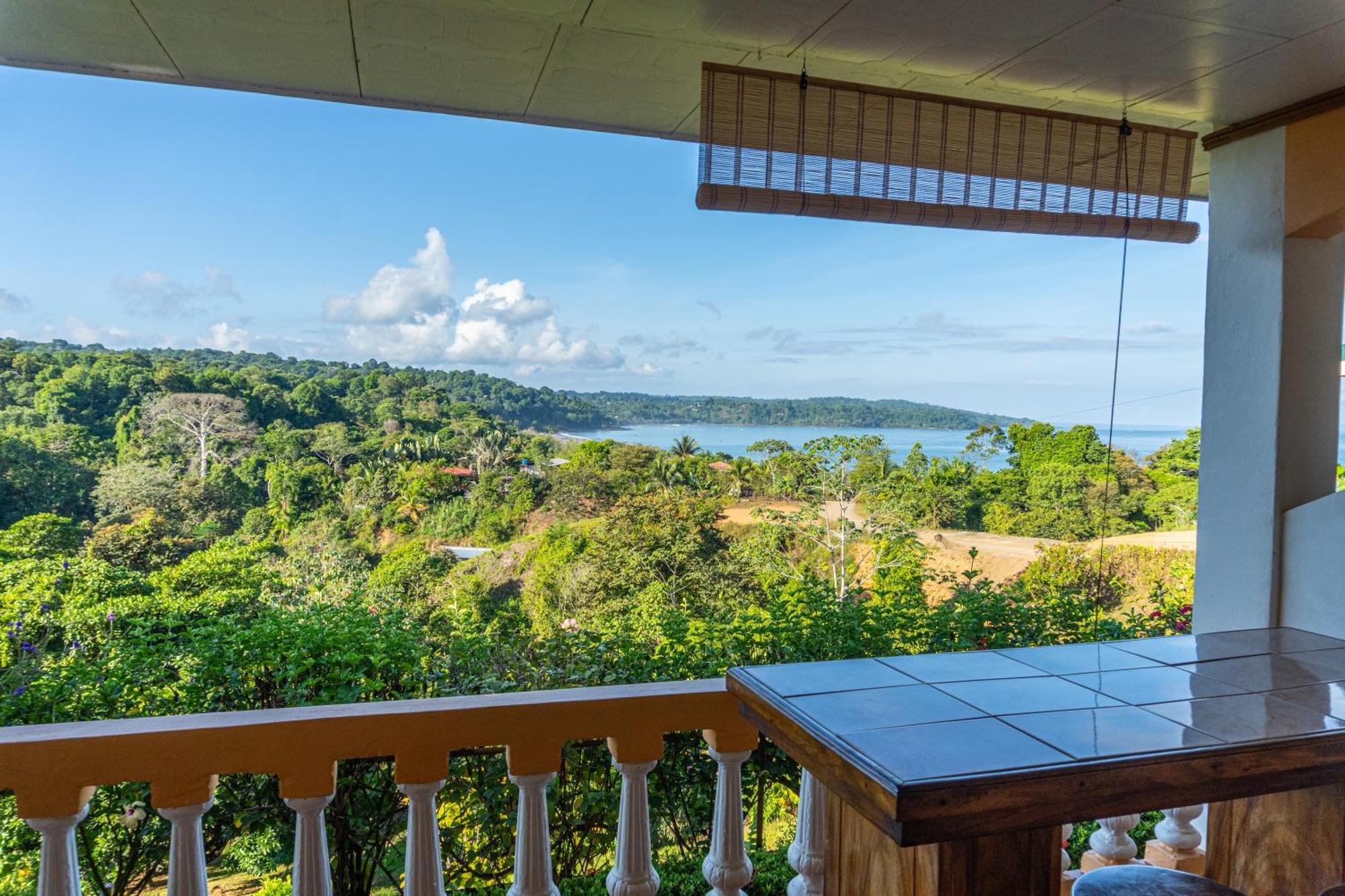 Villa Manolo Ocean And Forest View Hotel Drakes Bay Eksteriør bilde